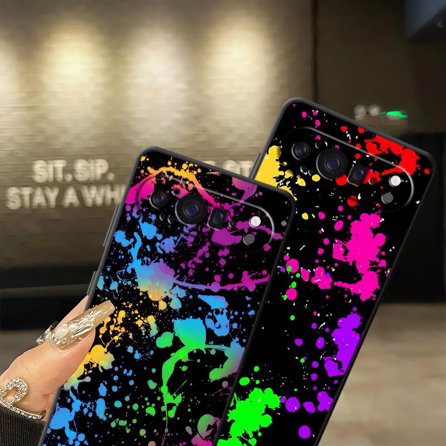 Rainbow Paint Splatters Funda  - Google Pixel 9 recension och pris